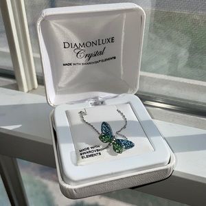 DiamonLuxe Dragonfly Necklace. SWAROVSKI ELEMENTS